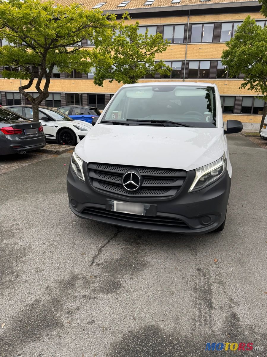 2017' Mercedes-Benz Vito photo #1