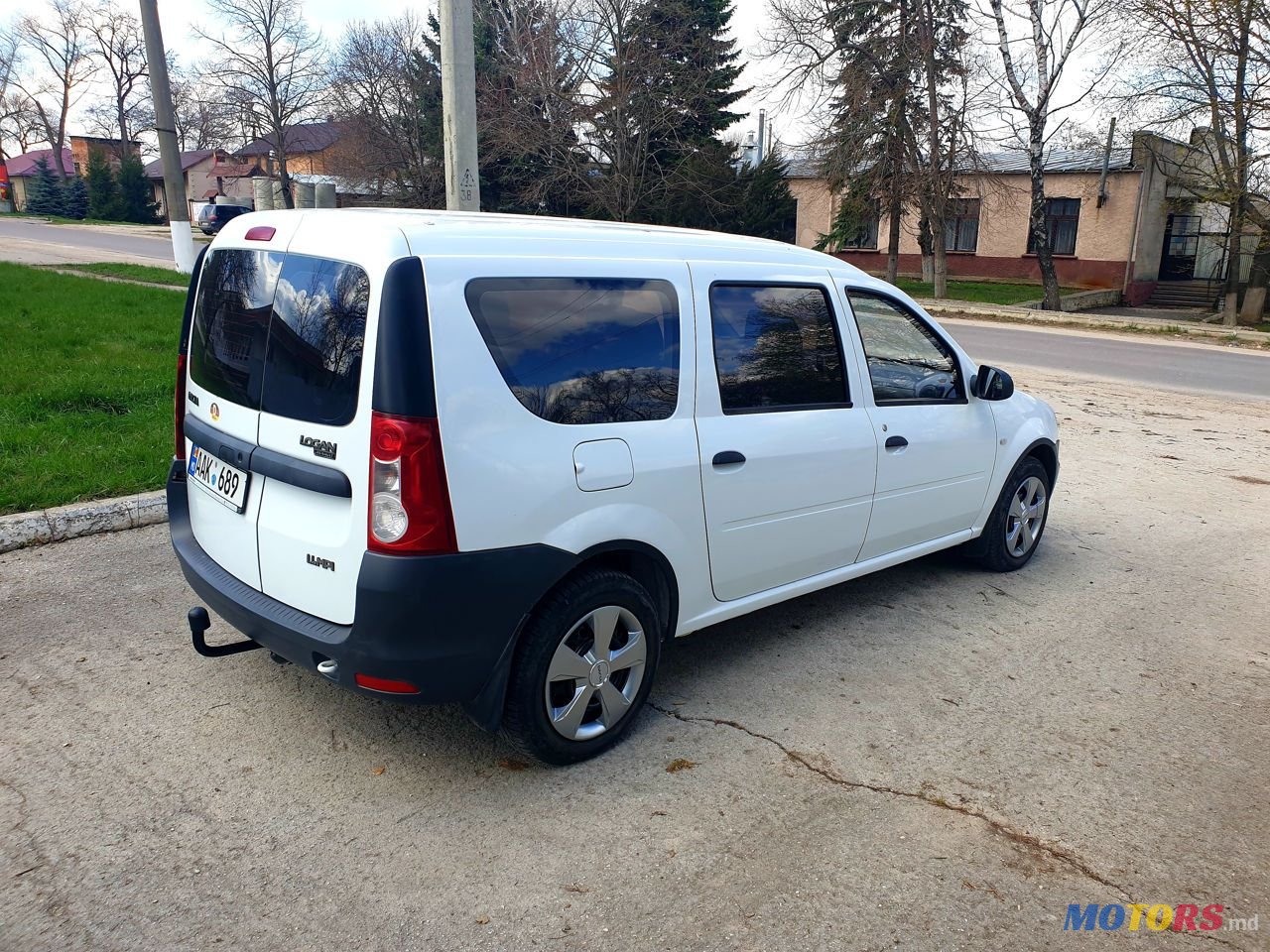 2010' Dacia Logan Mcv photo #4