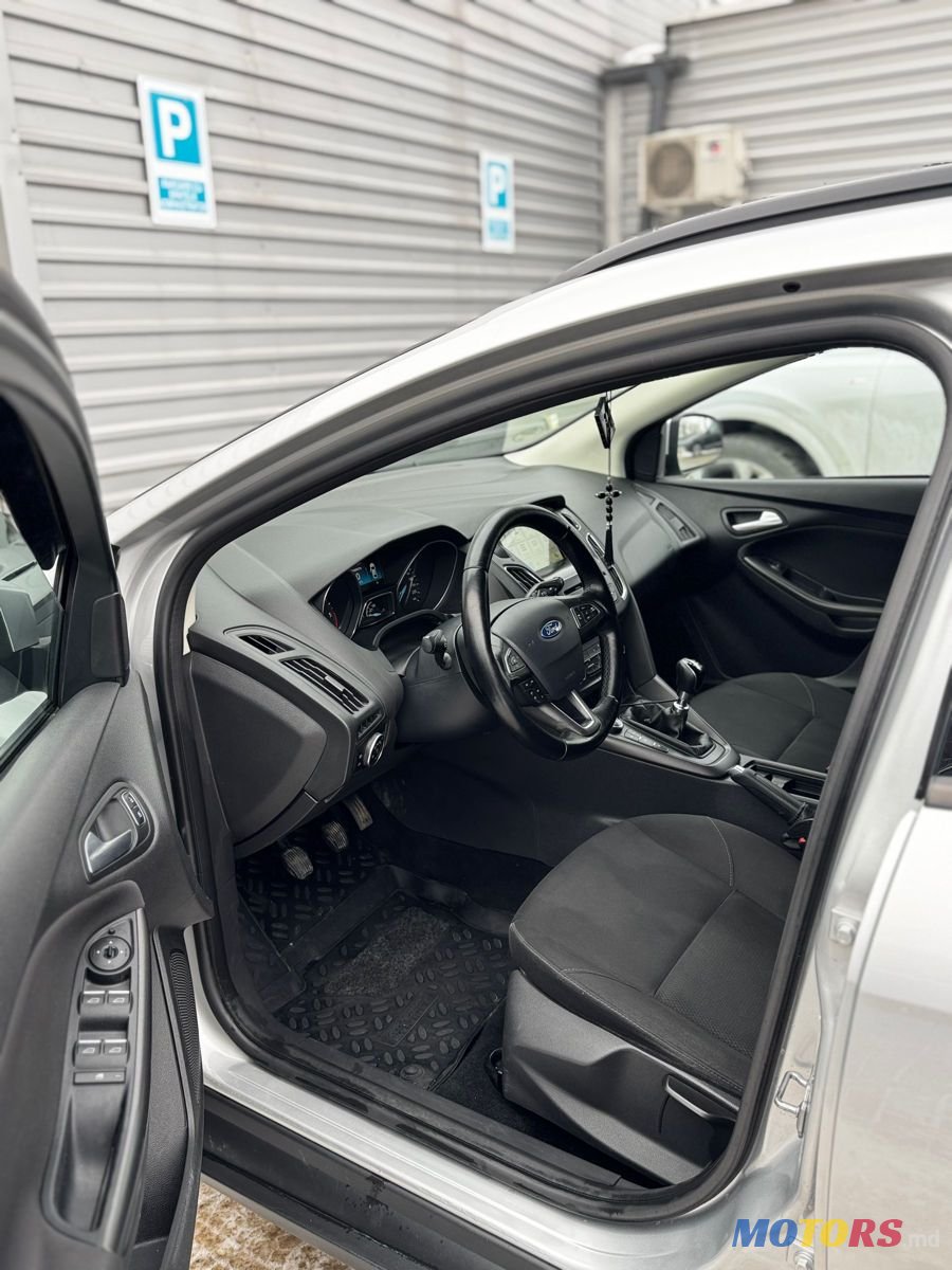 2018' Ford Focus photo #6