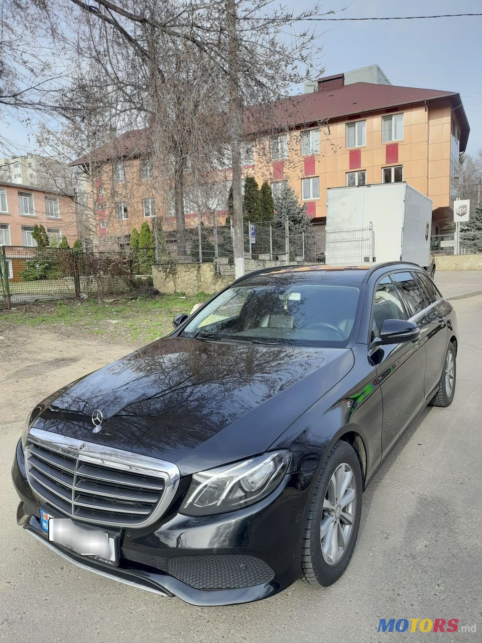 2017' Mercedes-Benz E-Class photo #2