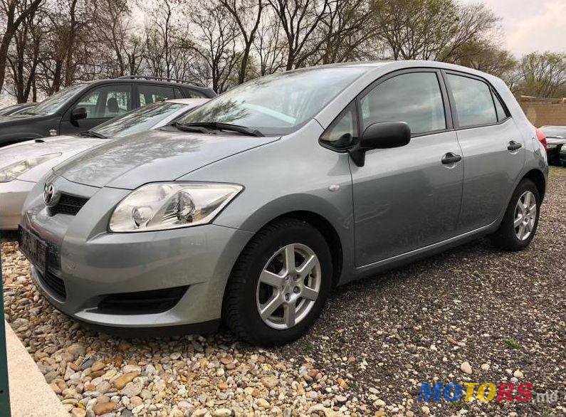 2009' Toyota Auris photo #1