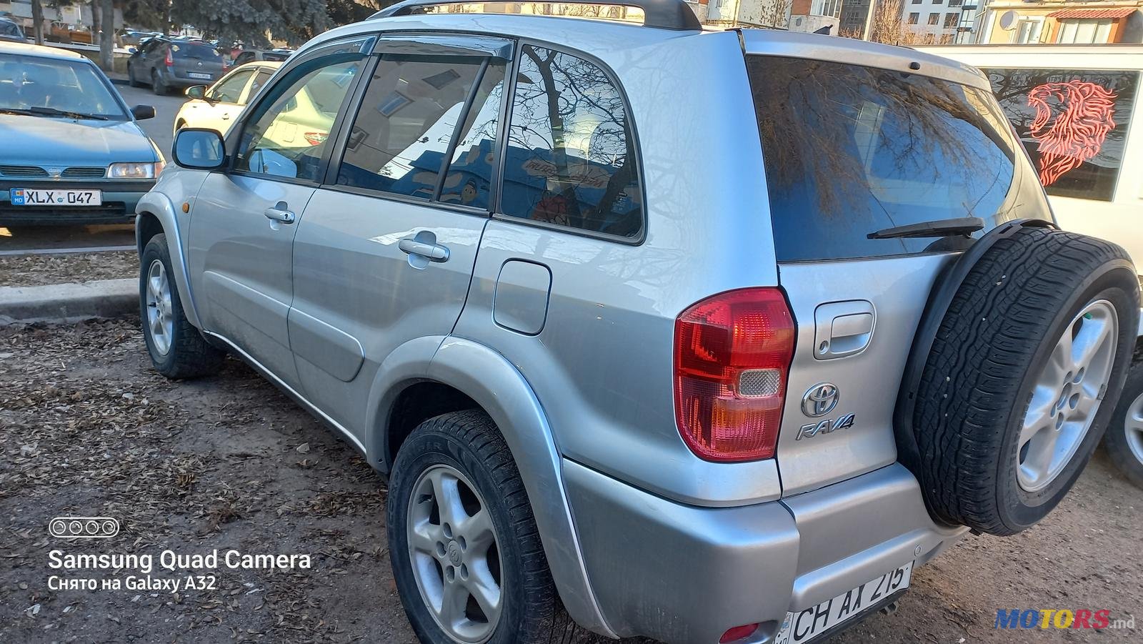 2001' Toyota RAV4 photo #3