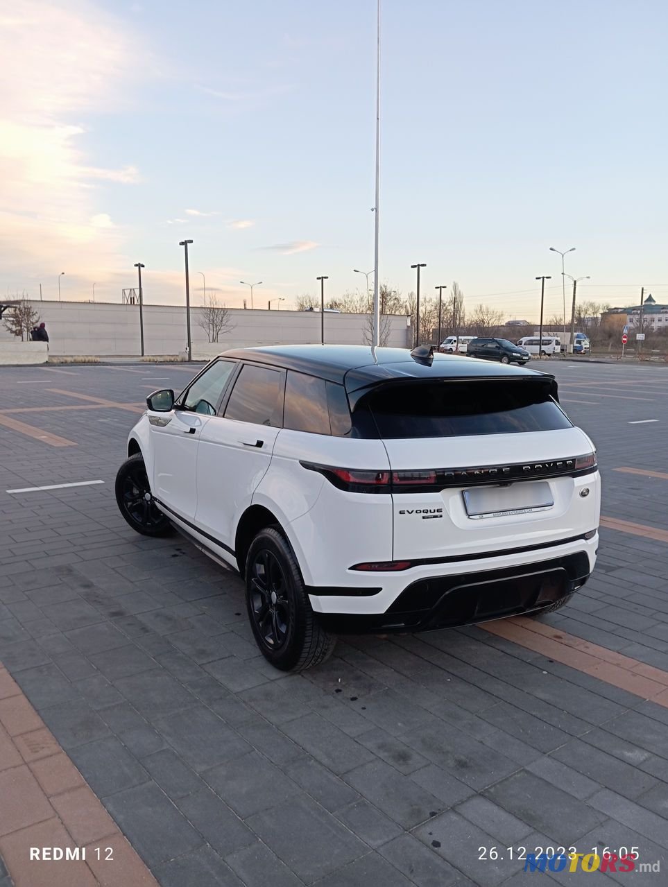 2019' Land Rover Range Rover Evoque photo #5