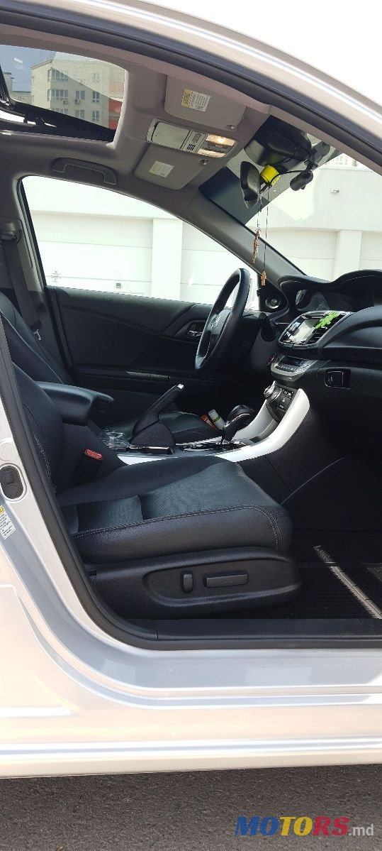 2014' Honda Accord photo #5