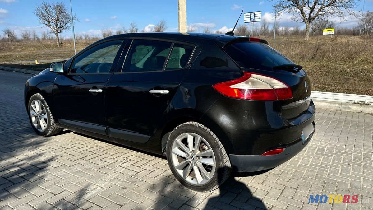 2010' Renault Megane photo #6