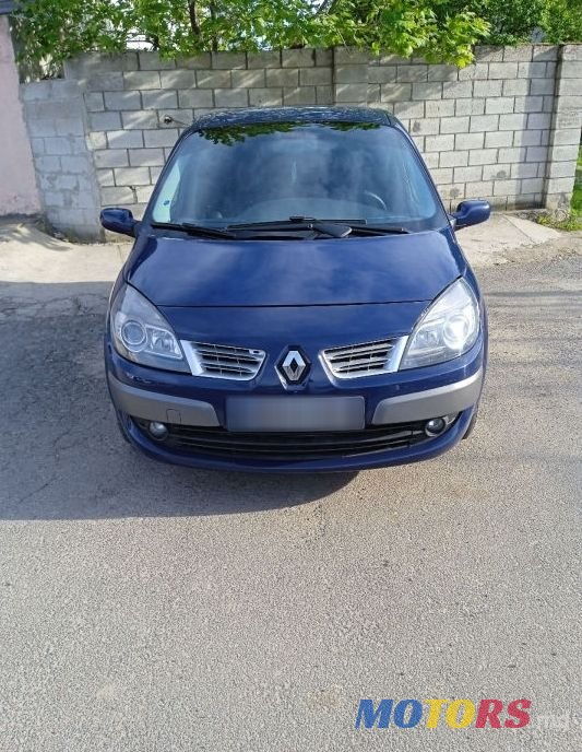 2008' Renault Scenic photo #1