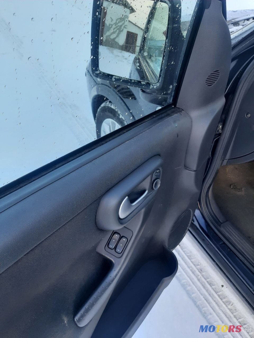 2011' Opel Combo photo #4