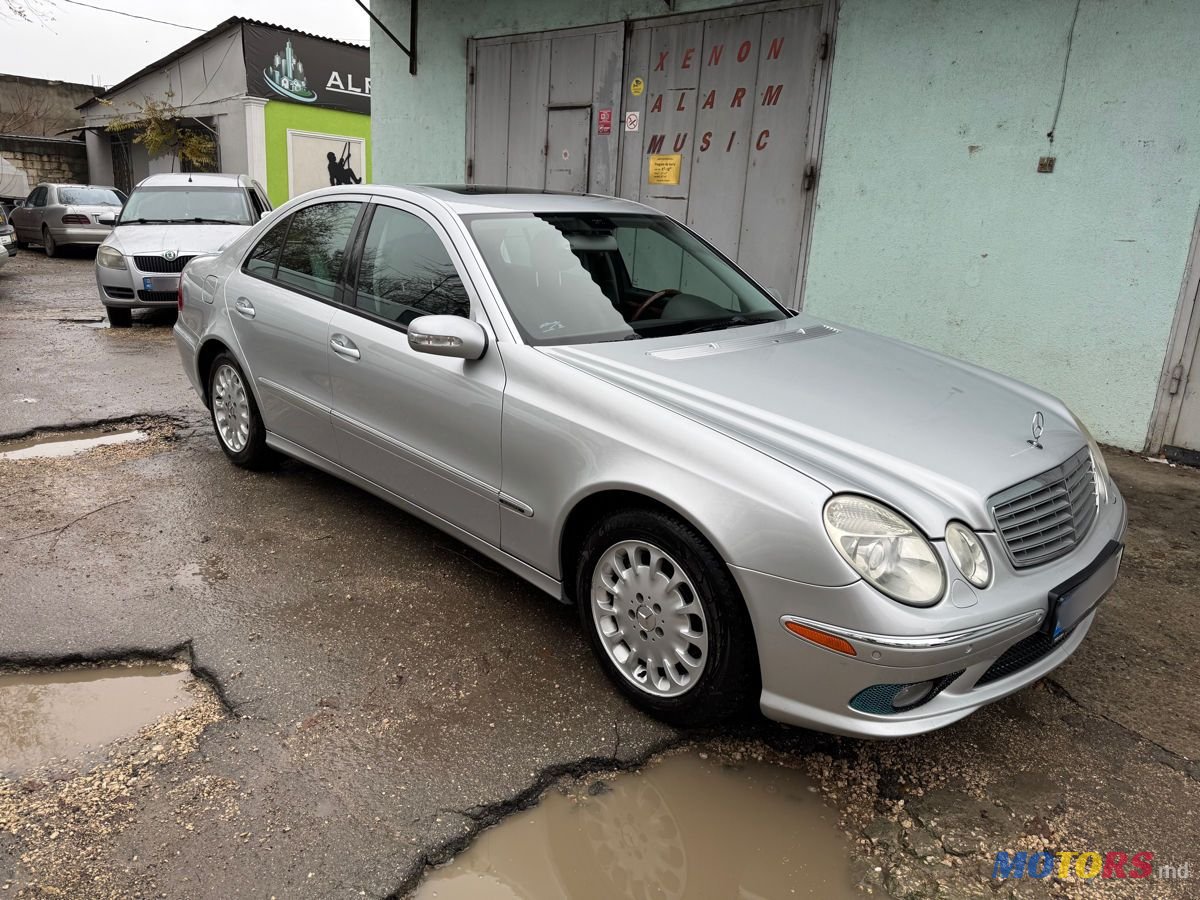 2006' Mercedes-Benz E-Class photo #1