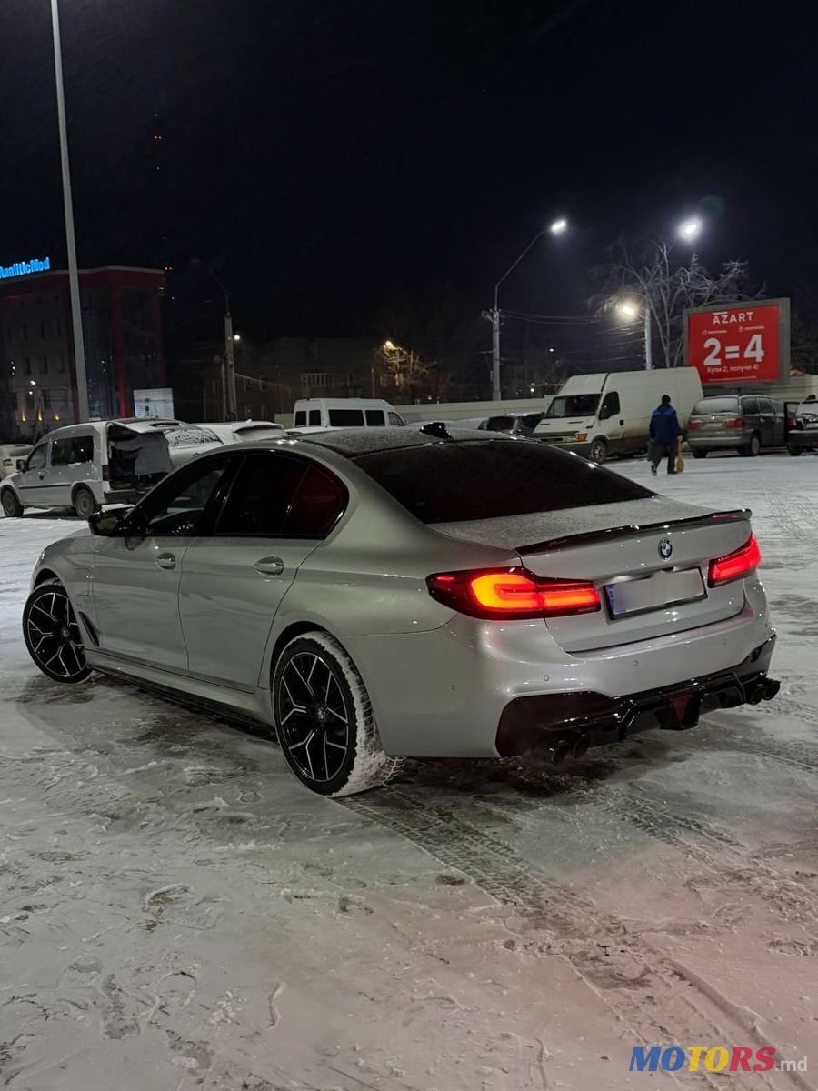 2018' BMW 5 Series photo #6