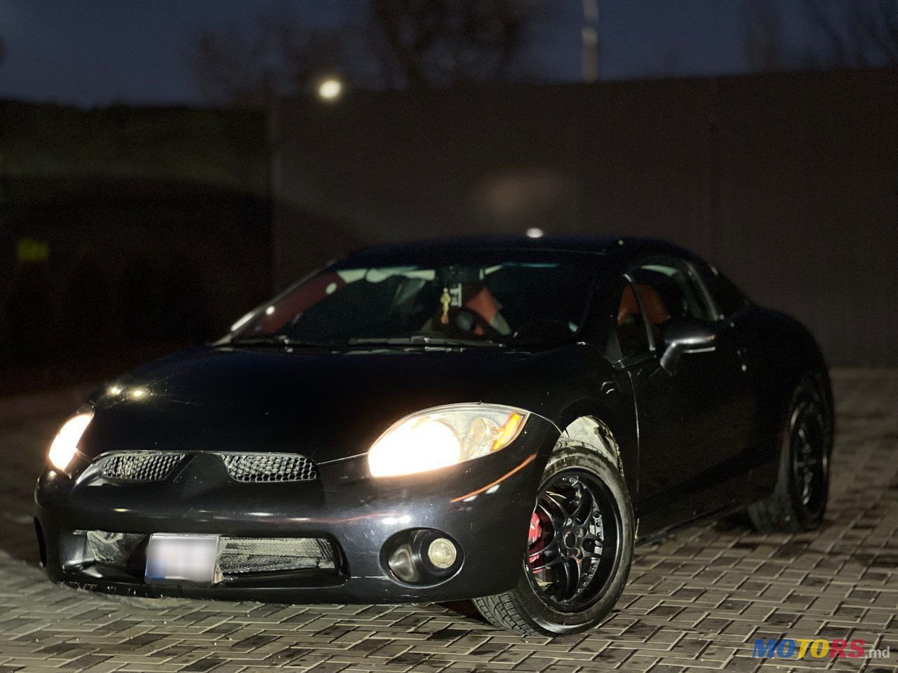 2007' Mitsubishi Eclipse photo #3