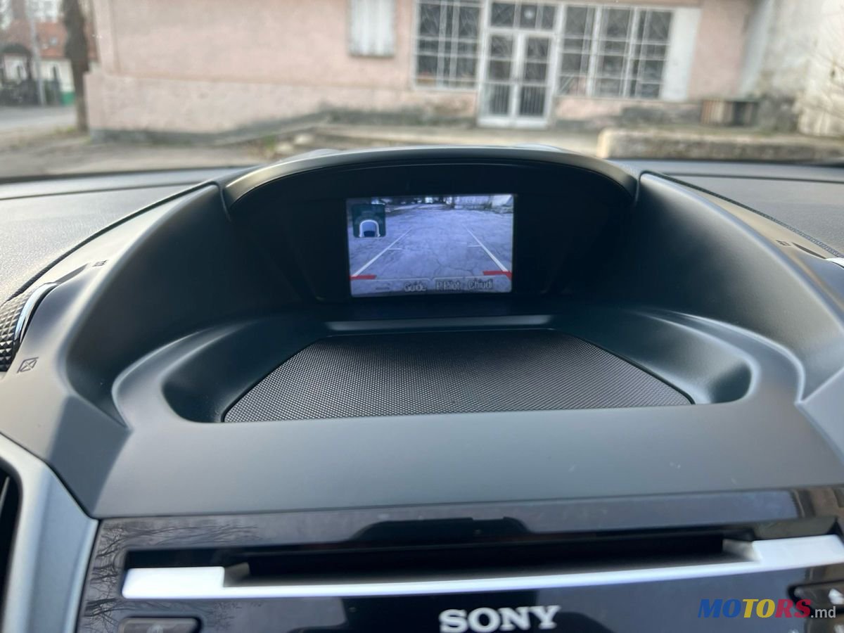 2015' Ford C-MAX photo #5