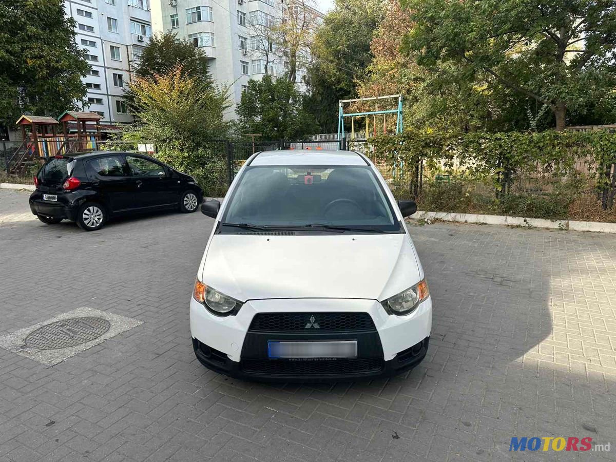 2010' Mitsubishi Colt photo #1