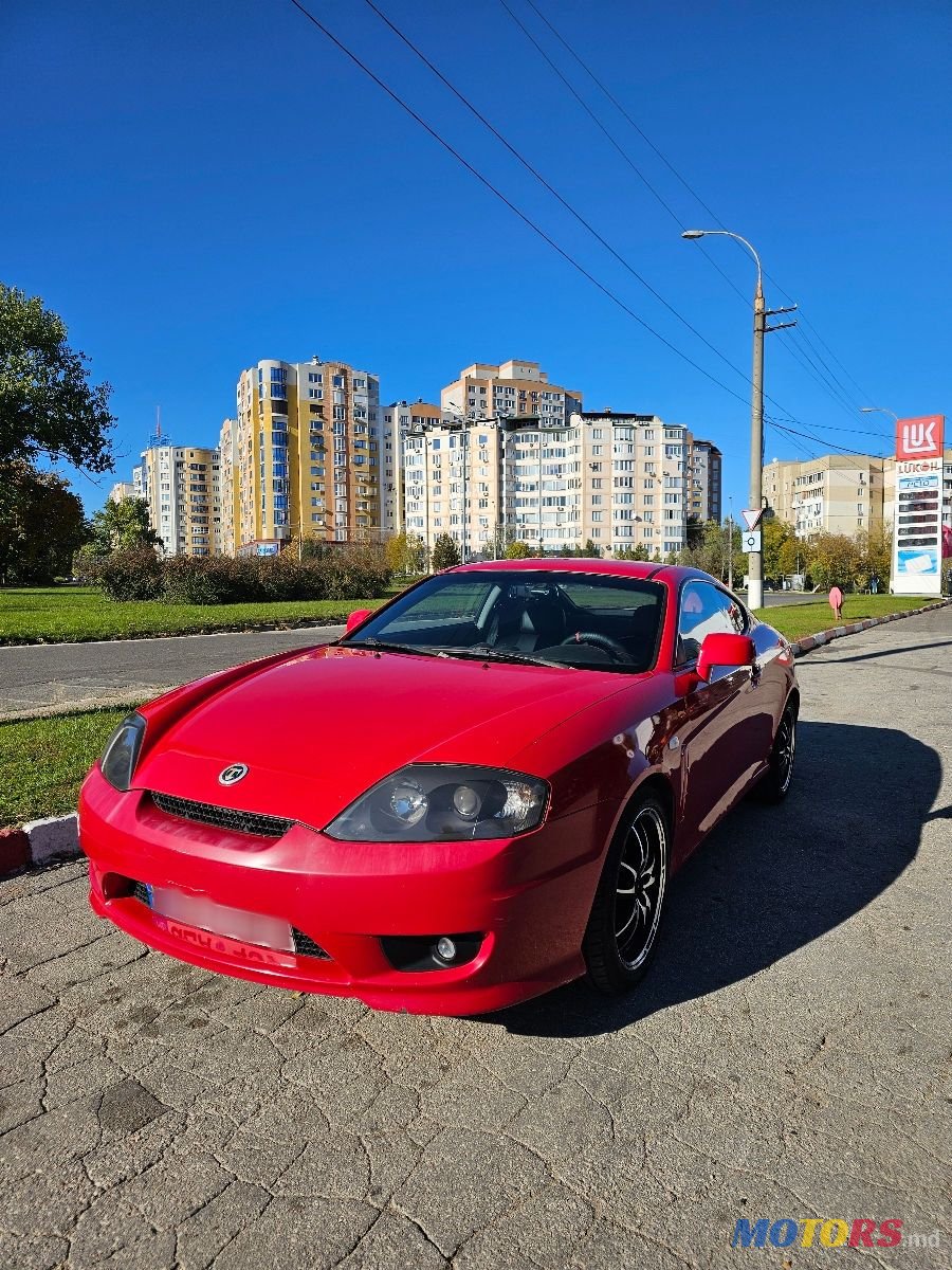 2005' Hyundai Coupe photo #1