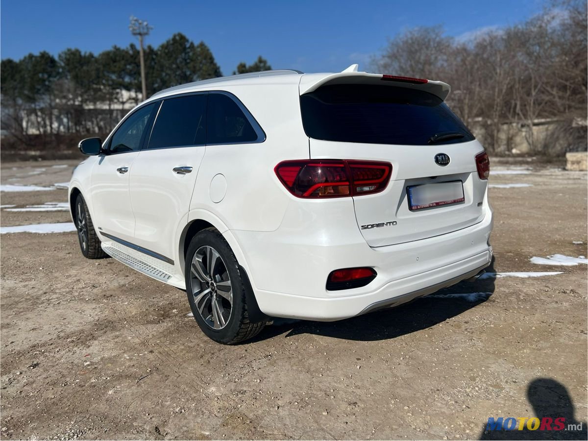 2018' Kia Sorento photo #2