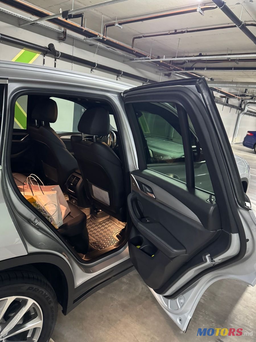 2018' BMW X3 photo #6