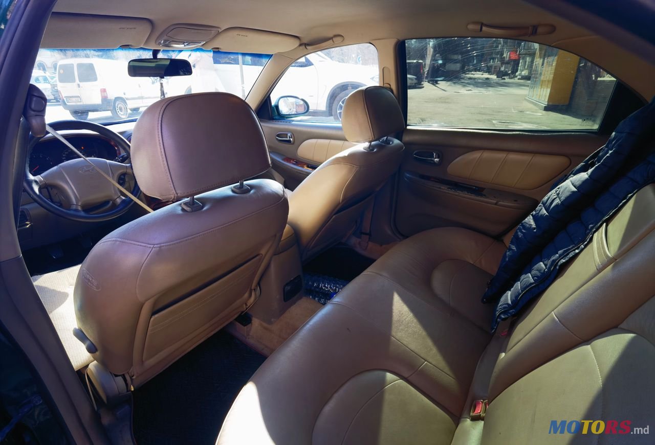 2000' Hyundai Sonata photo #4