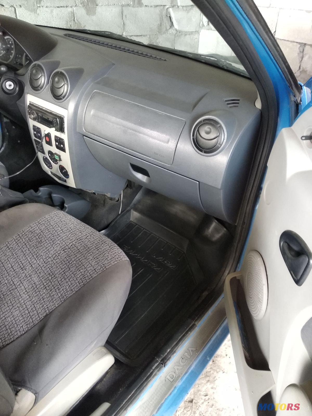 2005' Dacia Logan Nui photo #2