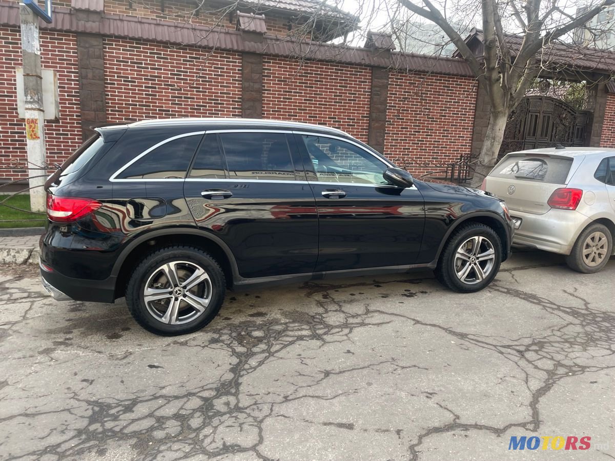 2018' Mercedes-Benz GLC photo #2