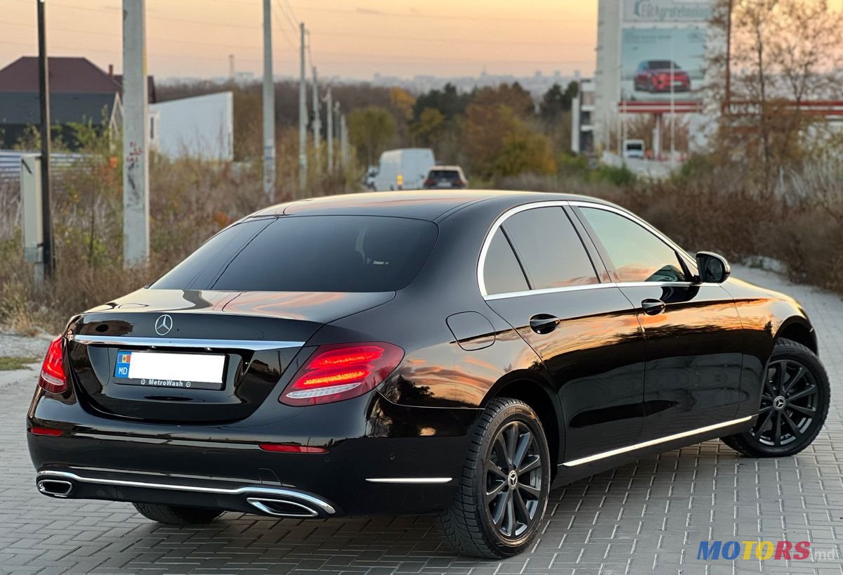 2016' Mercedes-Benz E Класс photo #5