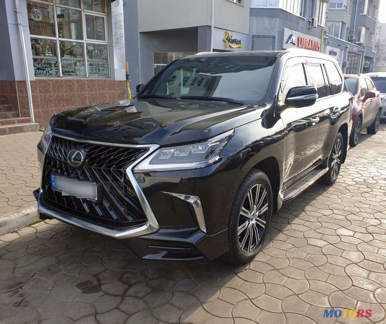2019' Lexus Lx Series photo #1