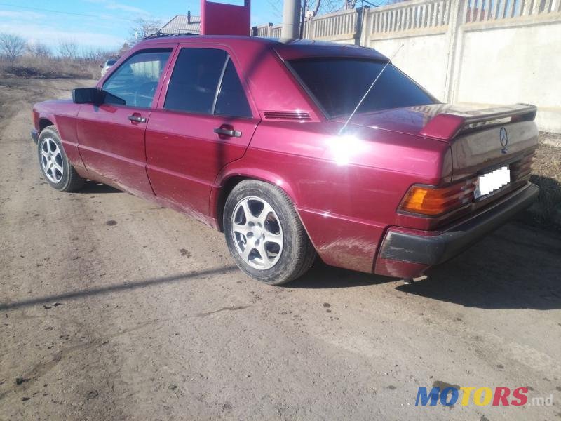 1985' Mercedes-Benz 190 photo #3