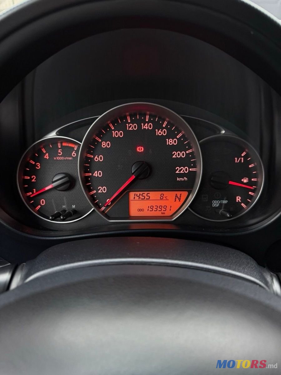 2011' Subaru Trezia photo #5