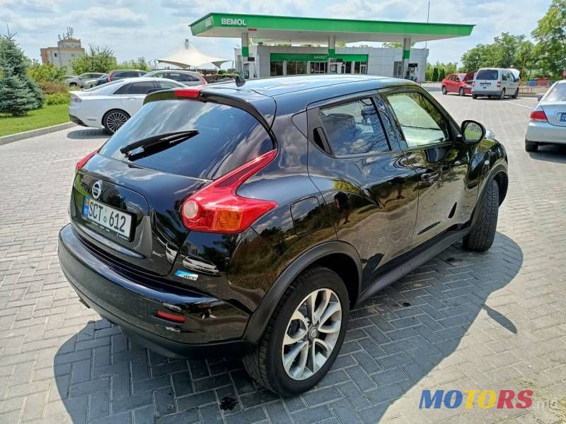 2013' Nissan Juke photo #3