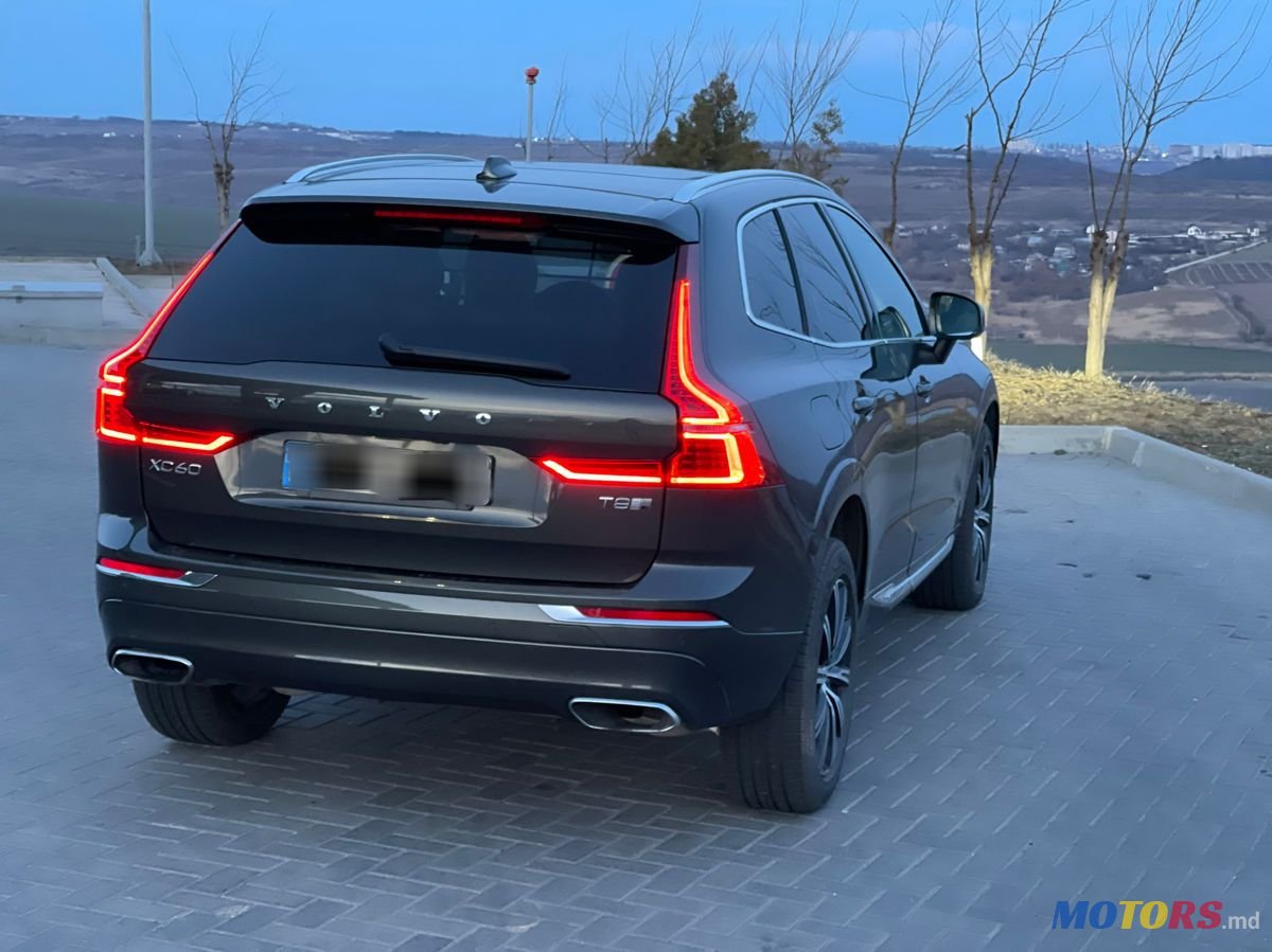 2019' Volvo XC60 photo #1