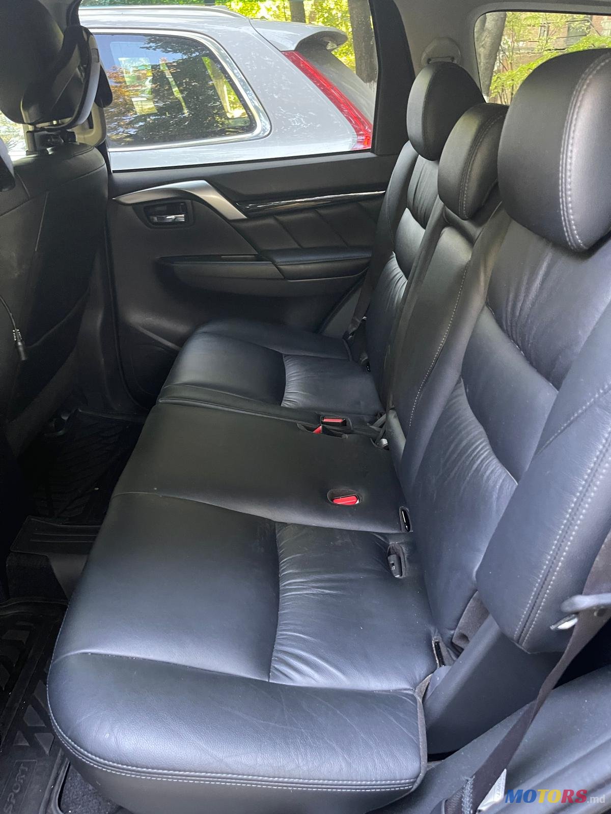 2018' Mitsubishi Pajero Sport 3 поколение photo #6