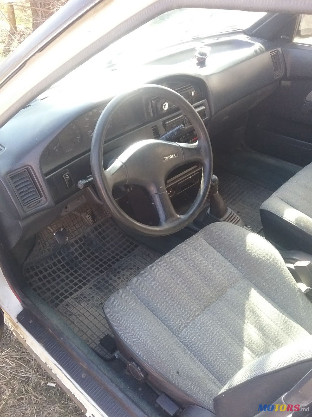 1992' Toyota Corolla photo #2