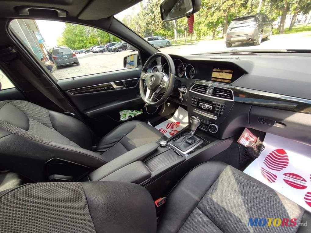 2011' Mercedes-Benz C Класс photo #4