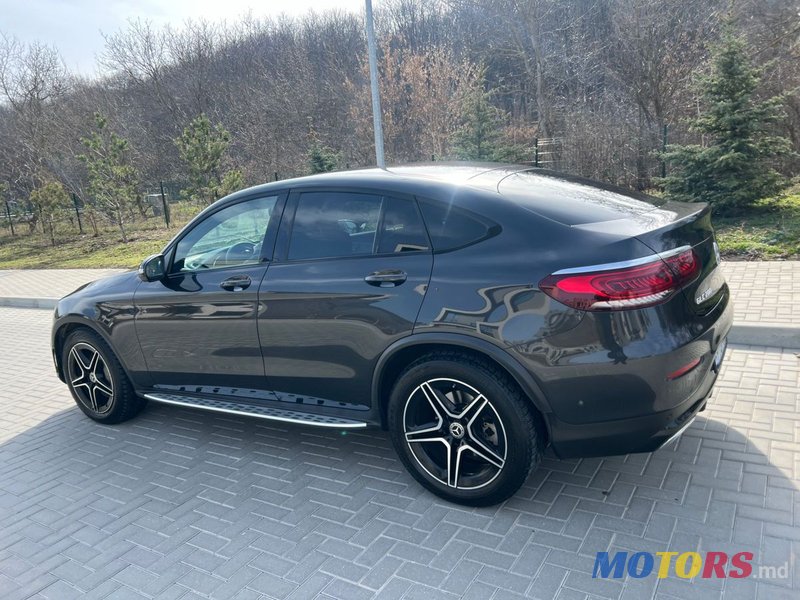 2019' Mercedes-Benz Glc Coupe photo #2