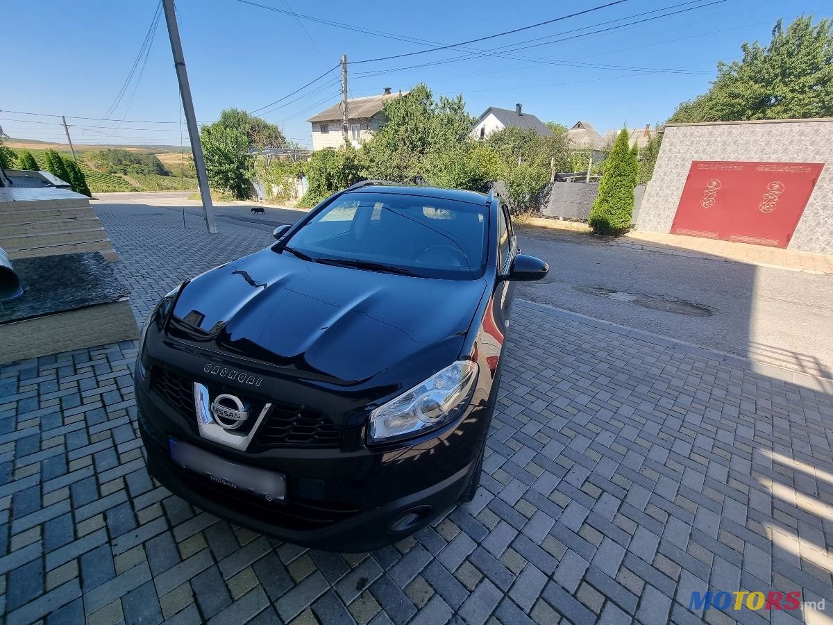 2012' Nissan Qashqai photo #2