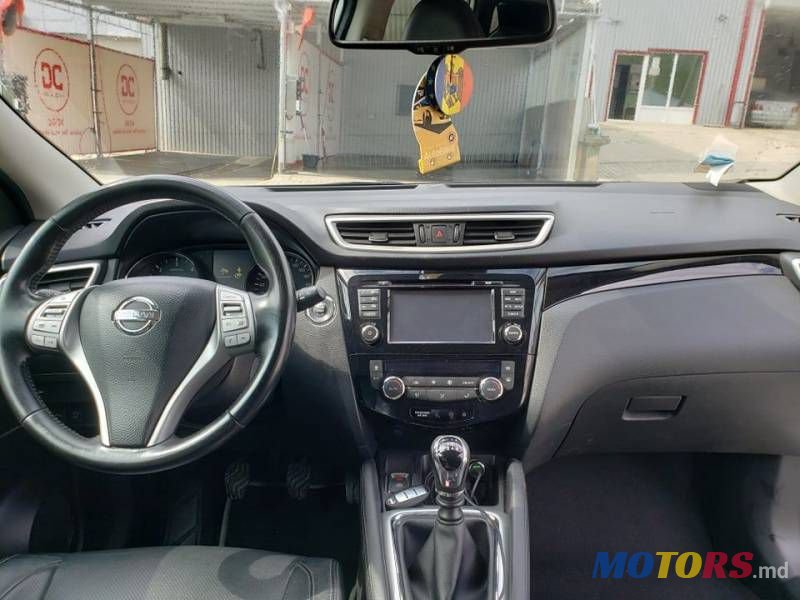 2015' Nissan Qashqai photo #3