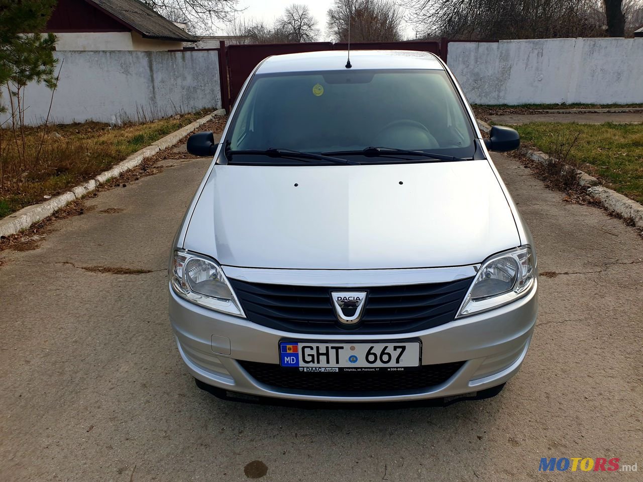 2012' Dacia Logan photo #5