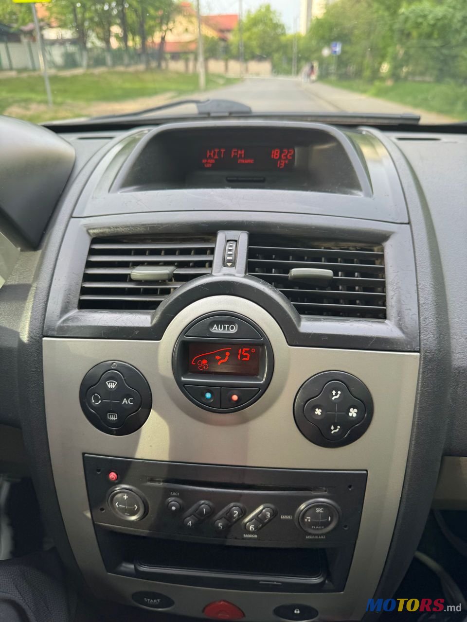 2005' Renault Megane photo #5