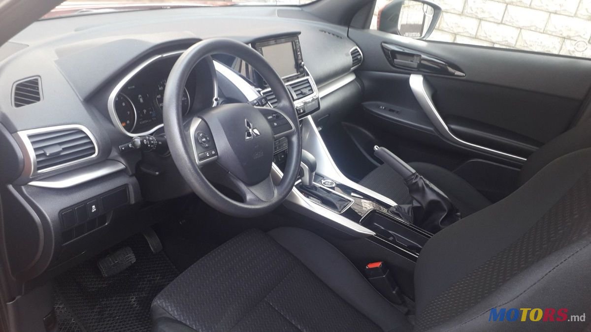 2019' Mitsubishi Eclipse Cross photo #5
