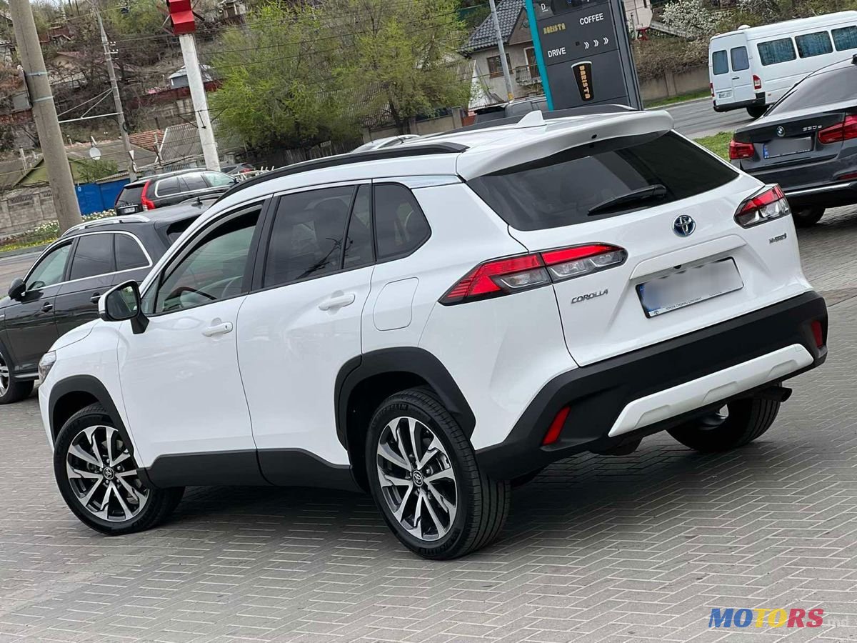 2023' Toyota Corolla Cross photo #4