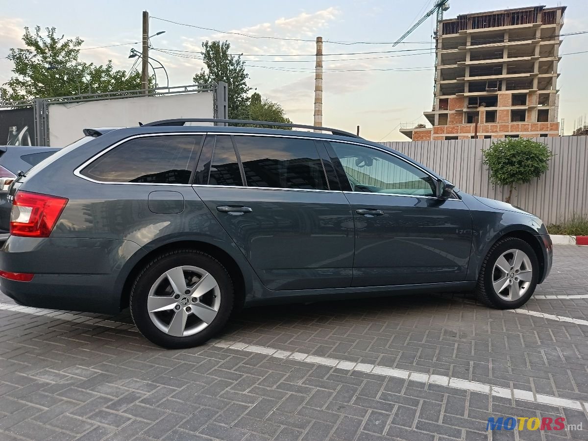 2016' Skoda Octavia photo #4