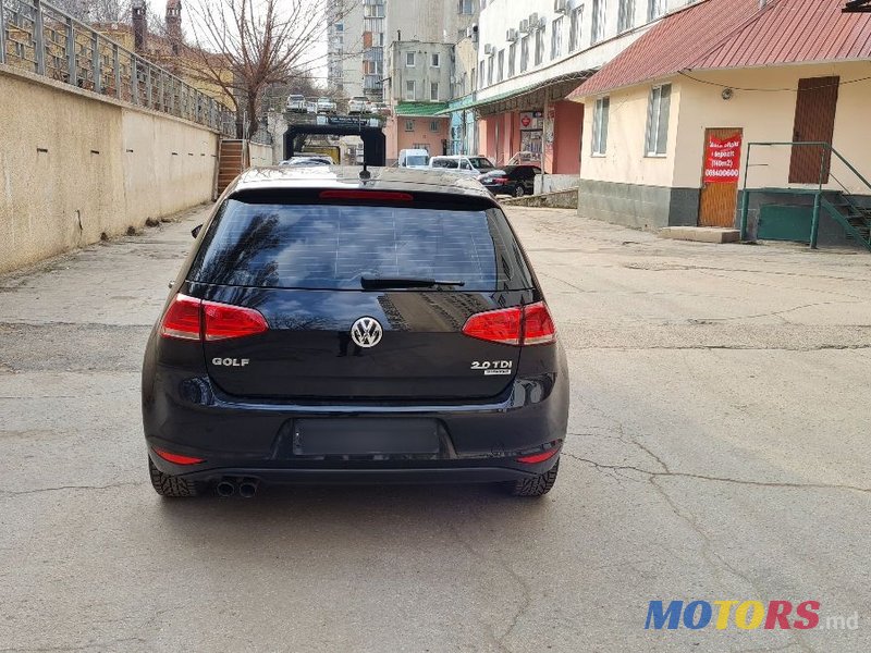 2016' Volkswagen Golf photo #1