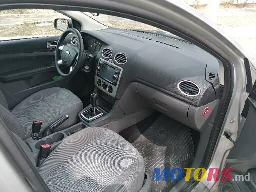 2006' Ford Focus photo #4