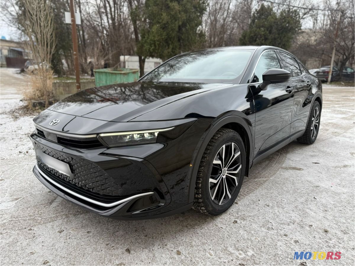 2023' Toyota Crown photo #1