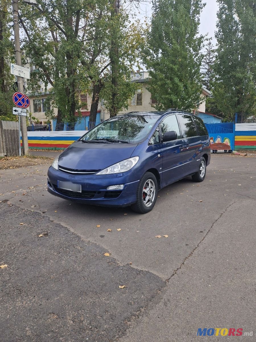2005' Toyota Previa photo #4