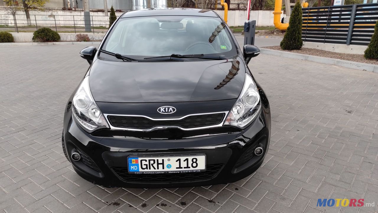 2013' Kia Rio photo #1