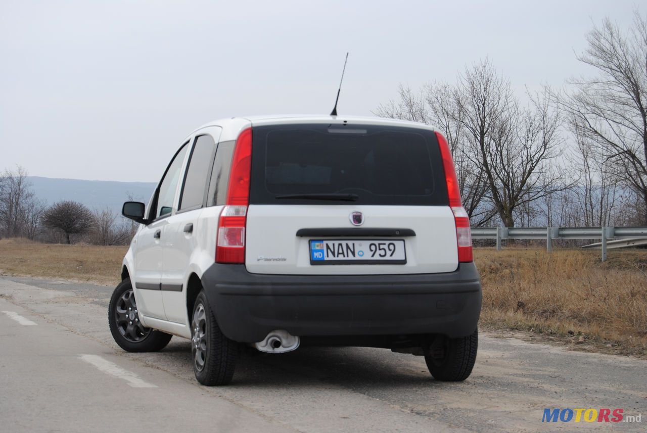 2008' Fiat Panda photo #1