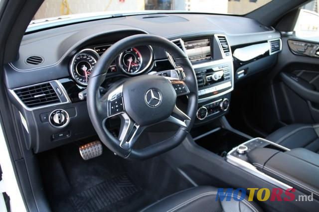 2013' Mercedes-Benz AMG photo #2