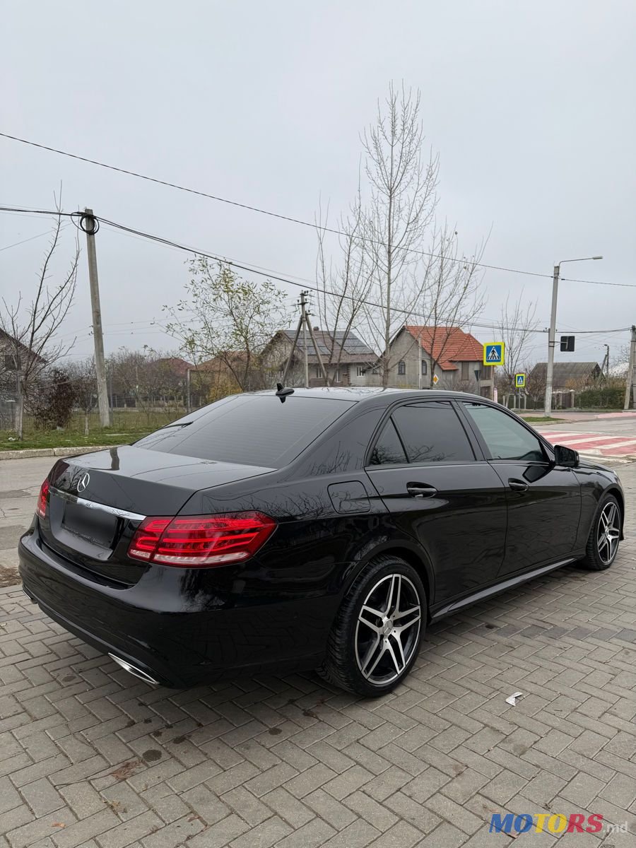 2013' Mercedes-Benz E-Class photo #5