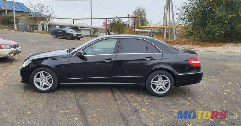 2012' Mercedes-Benz E photo #1