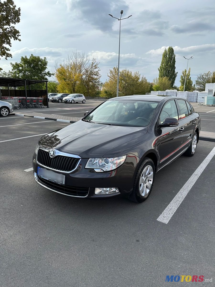 2010' Skoda Superb photo #1