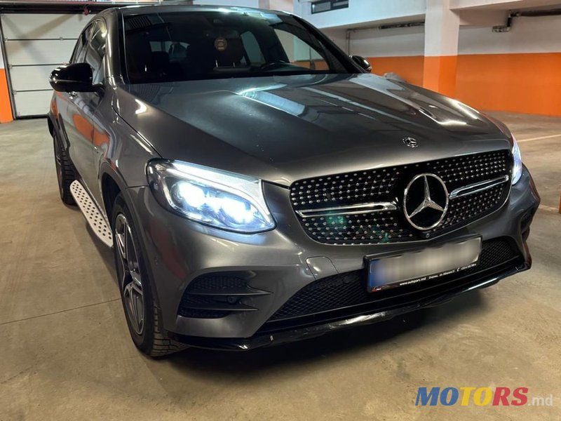 2017' Mercedes-Benz Glc Coupe photo #6